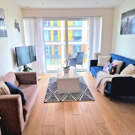 לונדון Lt Riverview Apartments East Greenwich מראה חיצוני תמונה