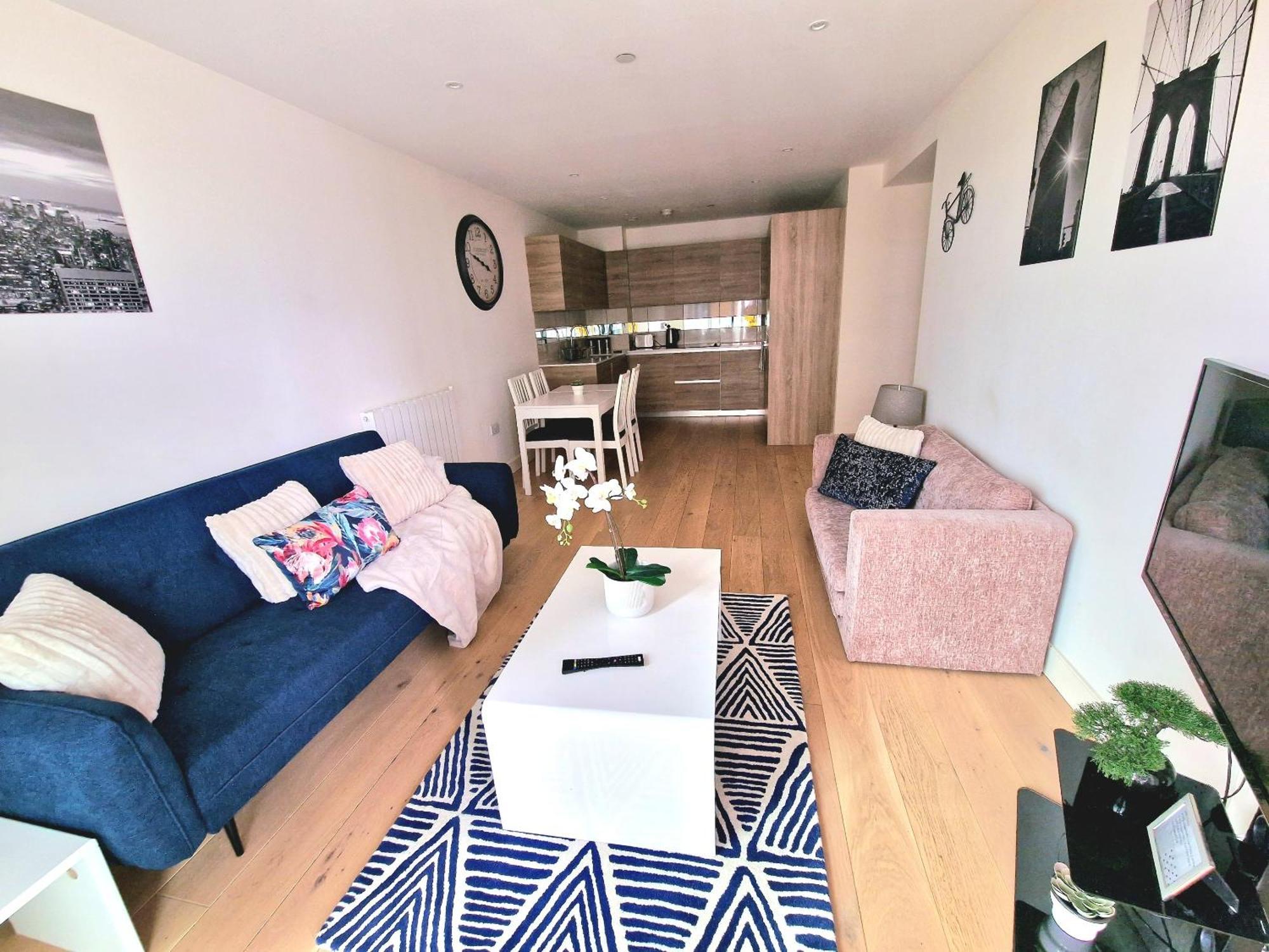 לונדון Lt Riverview Apartments East Greenwich מראה חיצוני תמונה